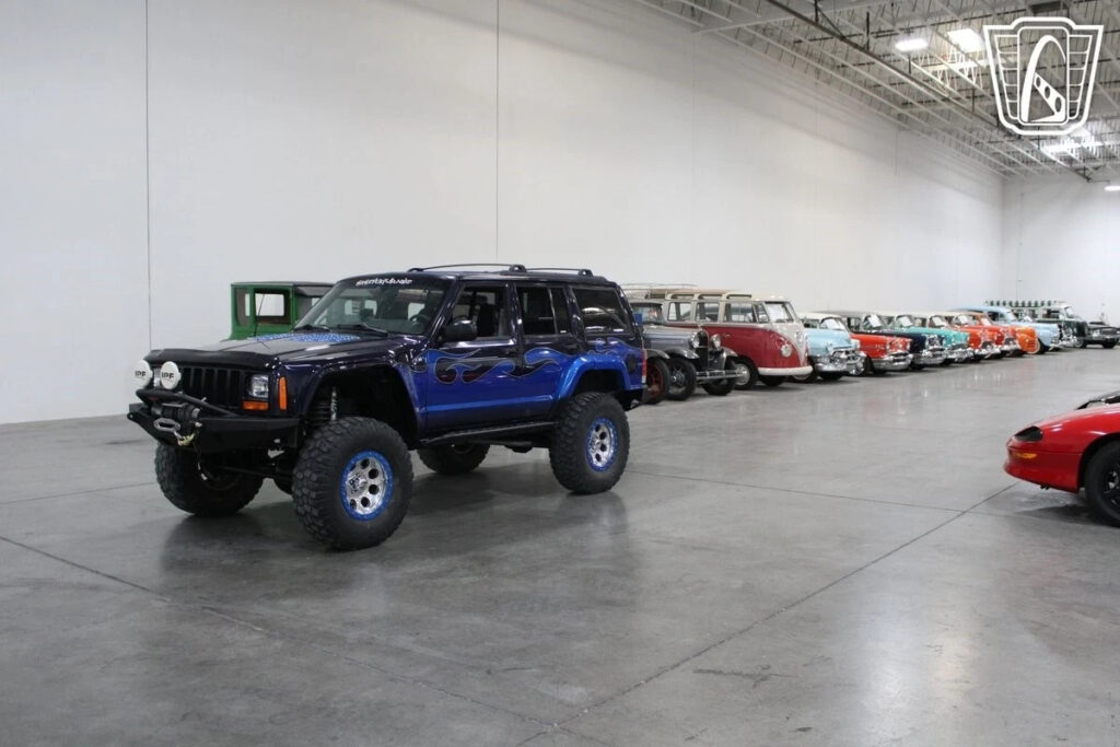 1999 Jeep Cherokee Classic