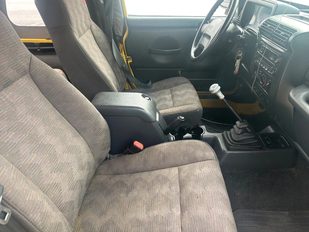 2004 Jeep Wrangler X