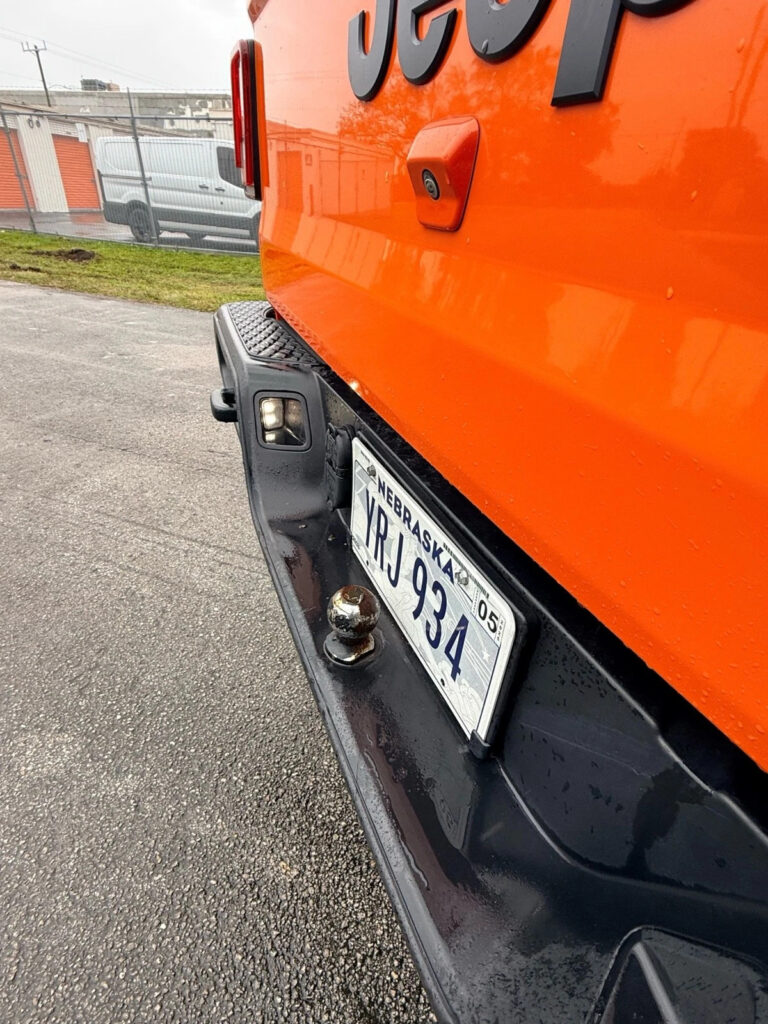 2020 Jeep Gladiator Sport