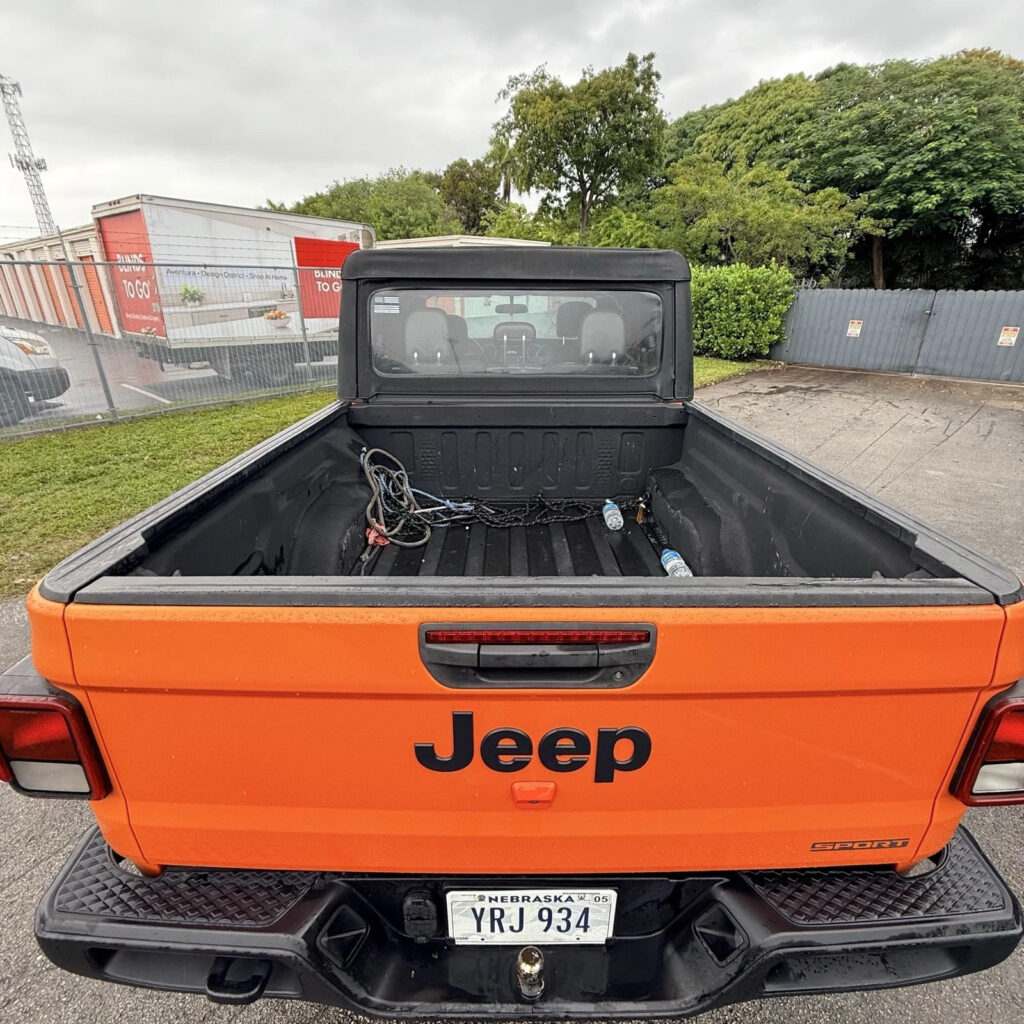 2020 Jeep Gladiator Sport
