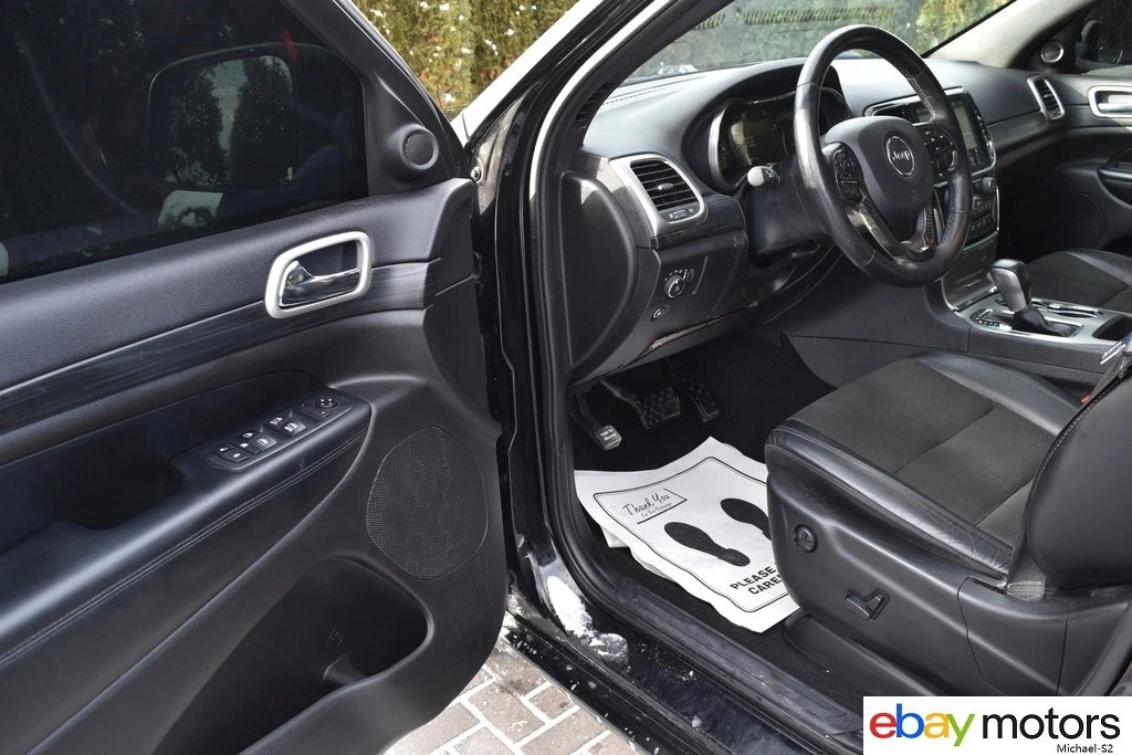 2020 Jeep Grand Cherokee 4X4 3.6L Altitude-Edition(nicely Optioned)