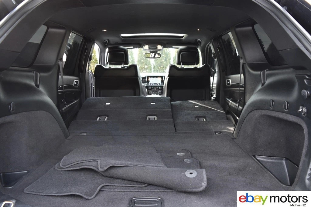 2020 Jeep Grand Cherokee 4X4 3.6L Altitude-Edition(nicely Optioned)