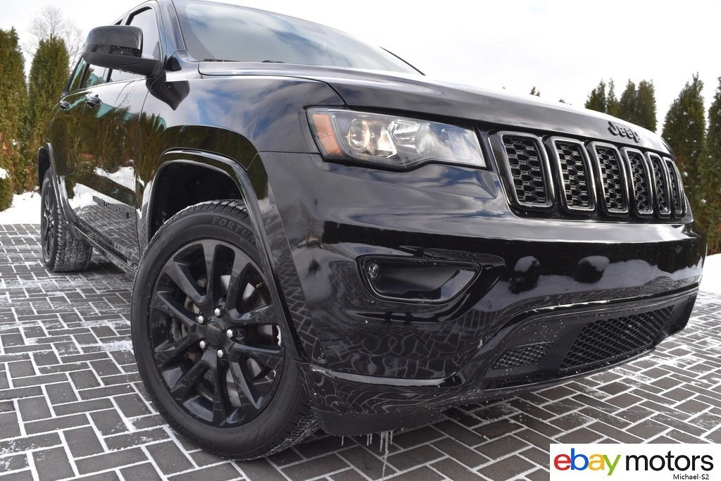 2020 Jeep Grand Cherokee 4X4 3.6L Altitude-Edition(nicely Optioned)