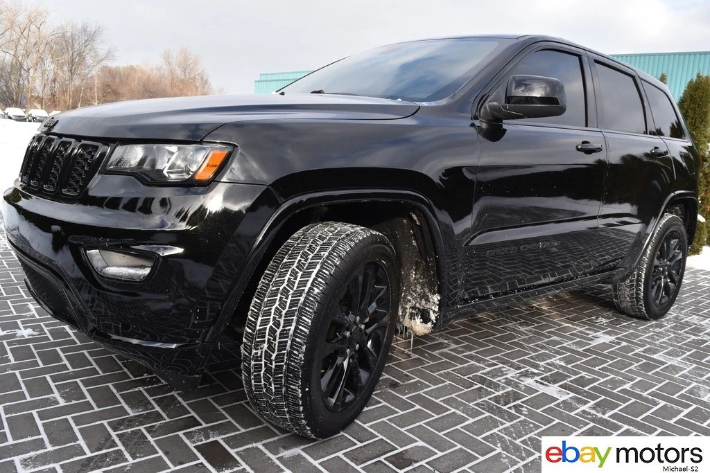 2020 Jeep Grand Cherokee 4X4 3.6L Altitude-Edition(nicely Optioned)
