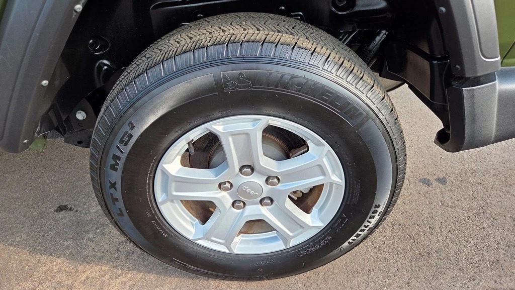 2022 Jeep Wrangler Sport