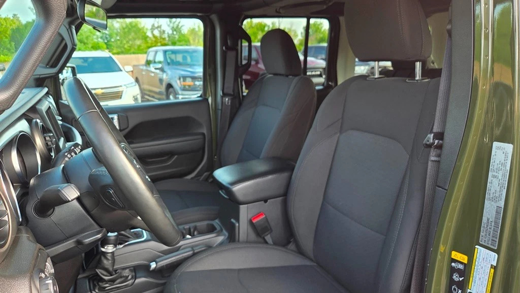 2022 Jeep Wrangler Sport