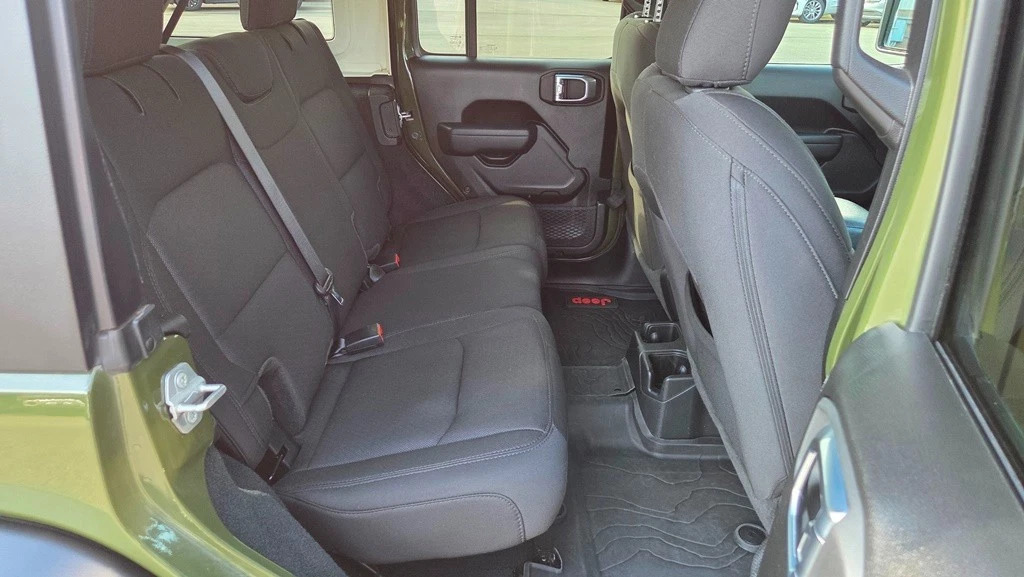 2022 Jeep Wrangler Sport