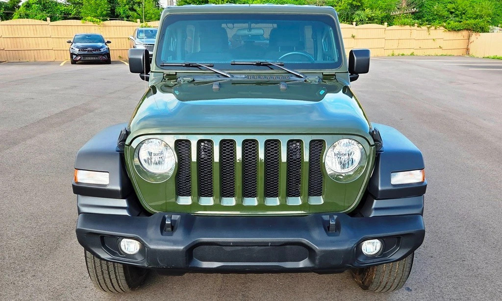 2022 Jeep Wrangler Sport