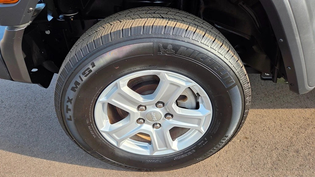 2022 Jeep Wrangler Sport