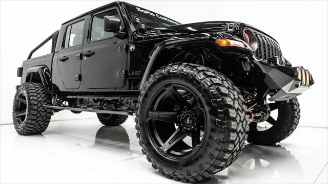 2025 Jeep Gladiator Custom