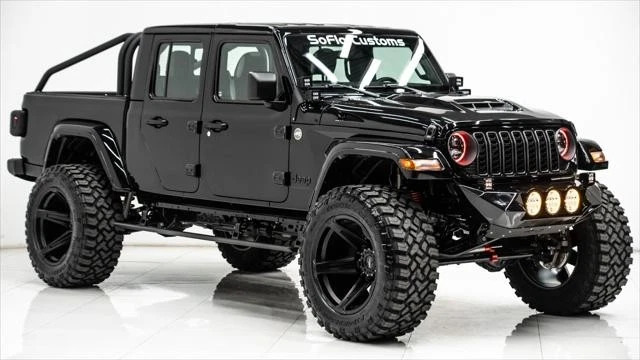 2025 Jeep Gladiator Custom