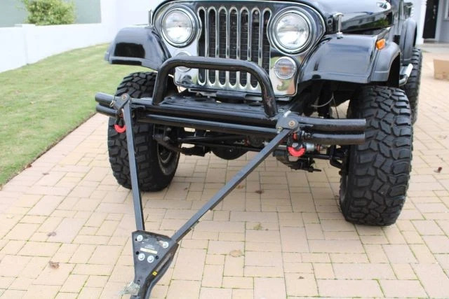 1985 Jeep Base Utility