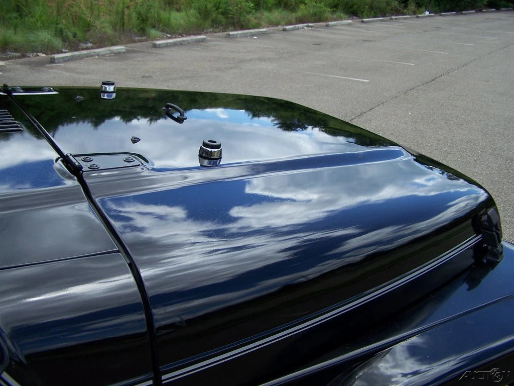 1999 Jeep Wrangler 74k Sahara 5-Speed A/C H.O 4.0L Inline 6CYL 4WD Utility SUV