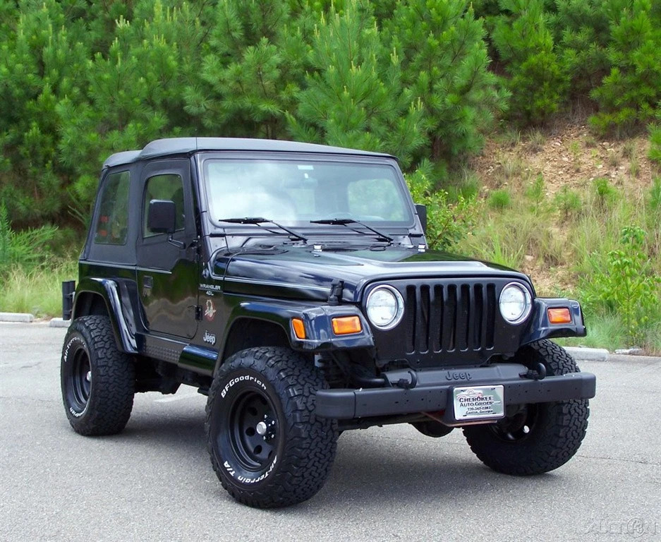 1999 Jeep Wrangler 74k Sahara 5-Speed A/C H.O 4.0L Inline 6CYL 4WD Utility SUV