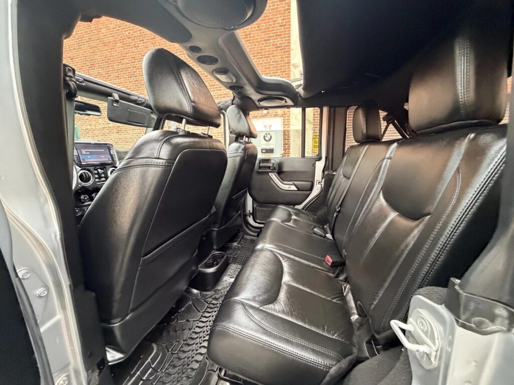 2013 Jeep Wrangler Rubicon ‼️10th Anniversary Edition‼️finance Available