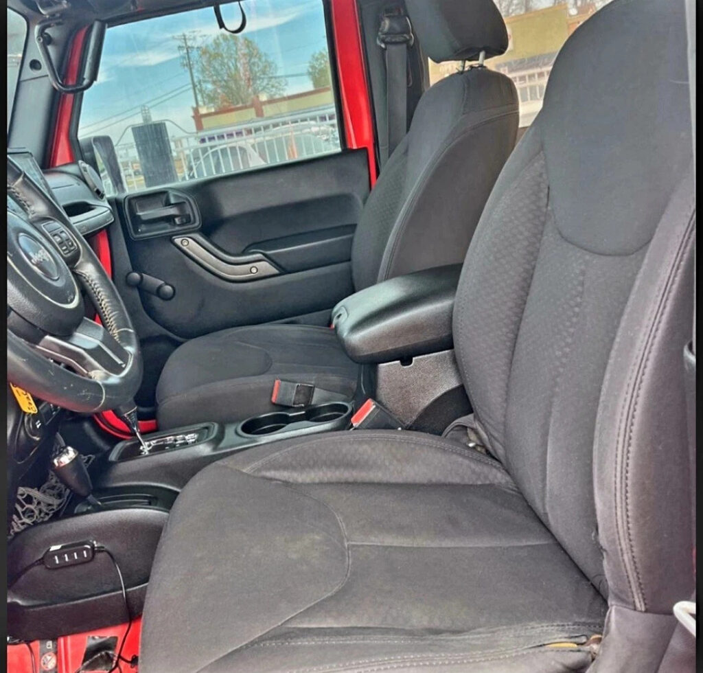 2013 Jeep Wrangler Sport