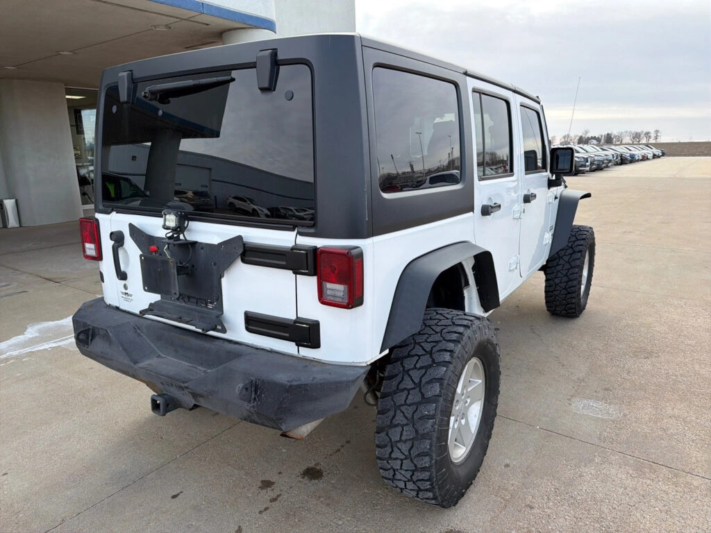 2018 Jeep Wrangler Unlimited Sport