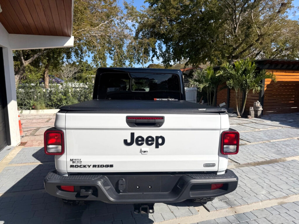 2022 Jeep Gladiator Rocky Ridge Package 4X4 Loaded!!