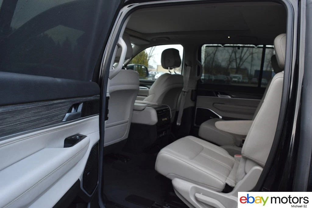 2022 Jeep Wagoneer HEMI Series Iii-Edition(new WAS $87,220)