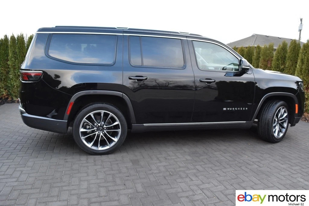 2022 Jeep Wagoneer HEMI Series Iii-Edition(new WAS $87,220)