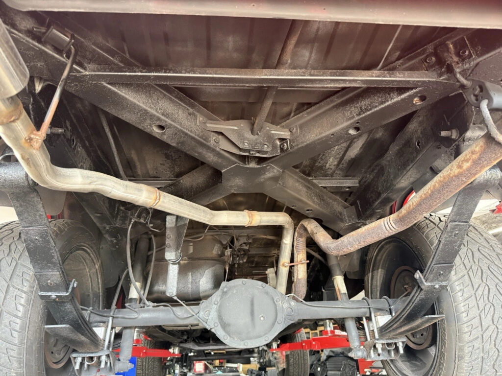 1988 Jeep Comanche Pioneer