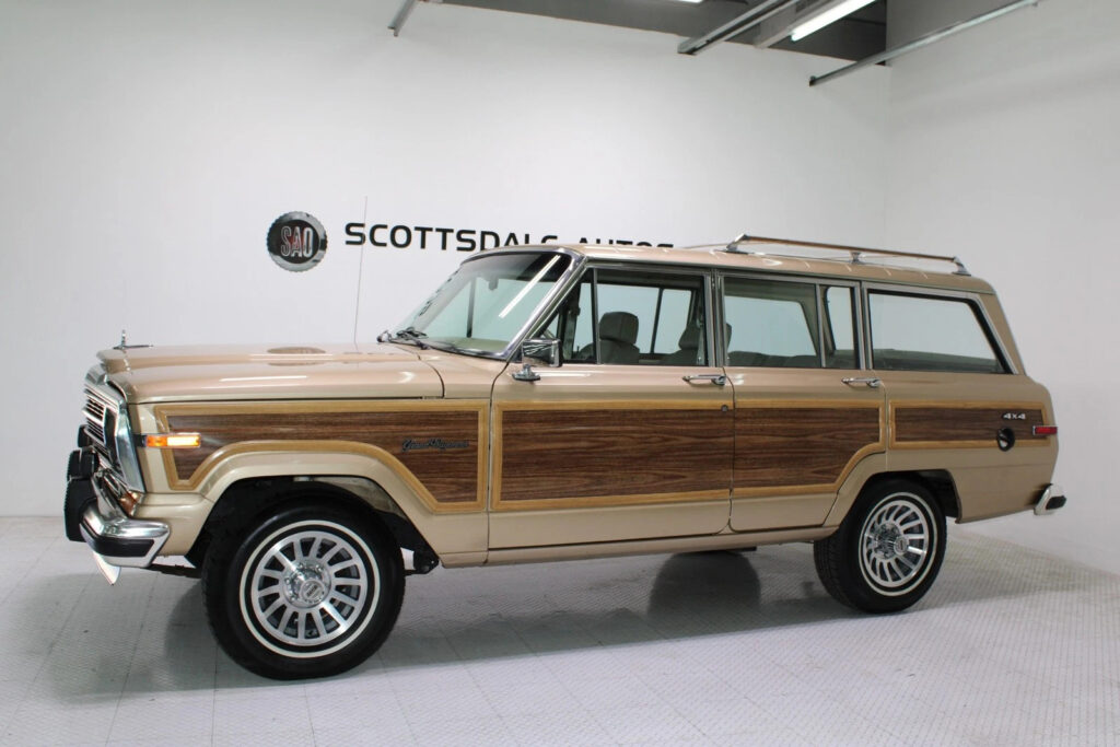1989 Jeep Grand Wagoneer