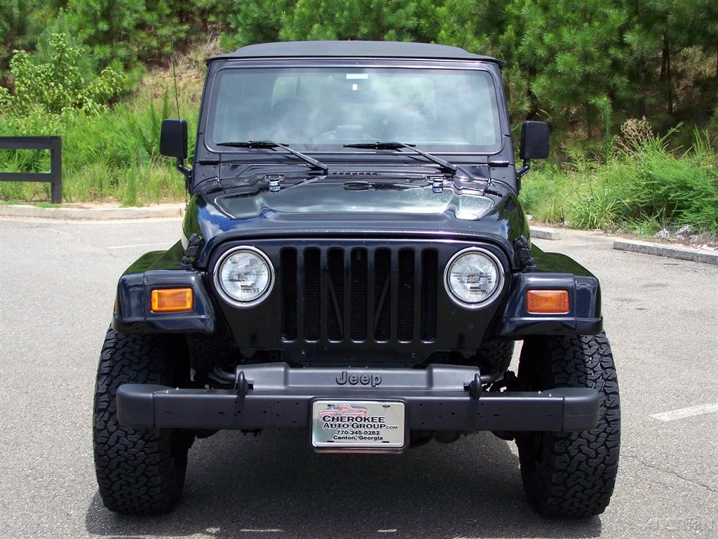 1999 Jeep Wrangler 74k Sahara 5-Speed A/C H.O 4.0L Inline 6CYL 4WD Utility SUV