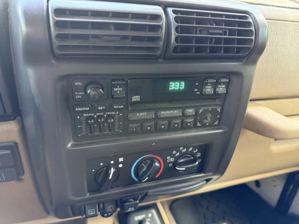 2001 Jeep Wrangler Sahara