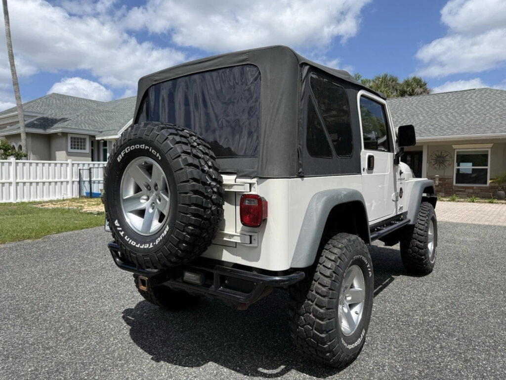 2001 Jeep Wrangler Sahara