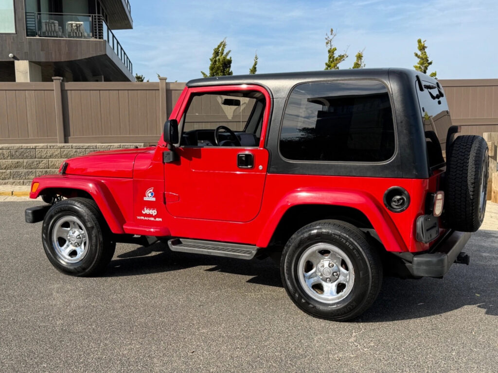 2003 Jeep Wrangler Freedom Edition TJ 5-Speed