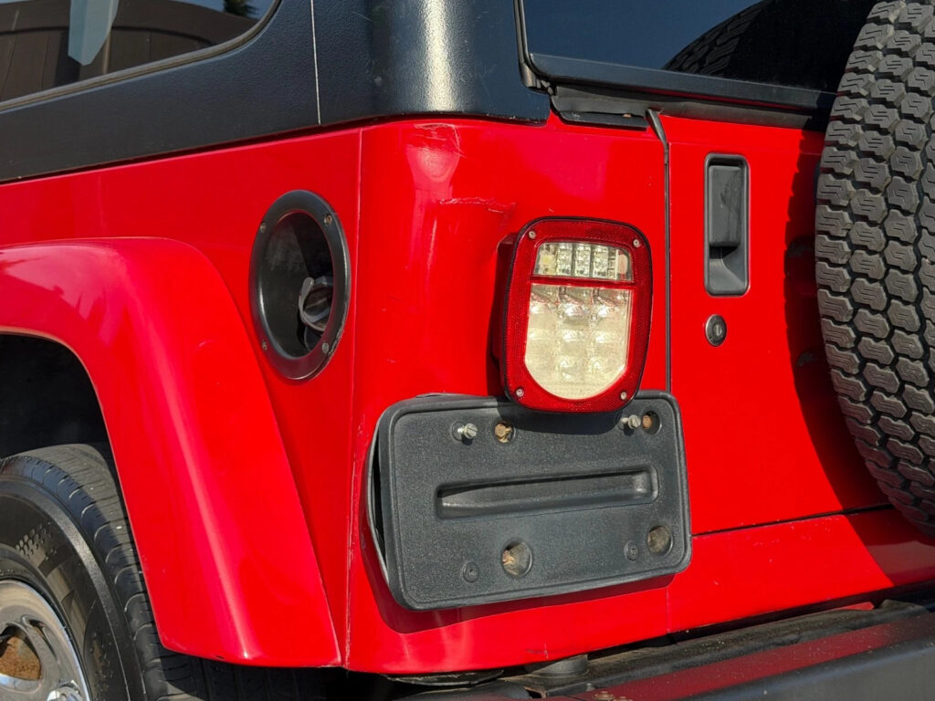 2003 Jeep Wrangler Freedom Edition TJ 5-Speed