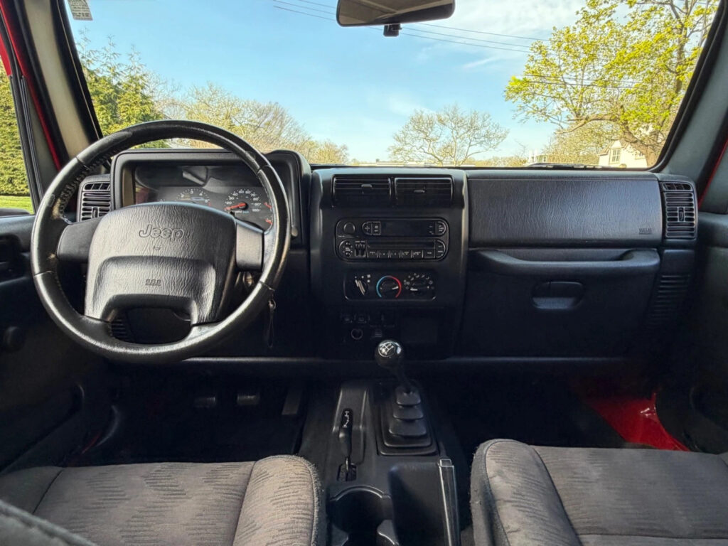 2003 Jeep Wrangler Freedom Edition TJ 5-Speed