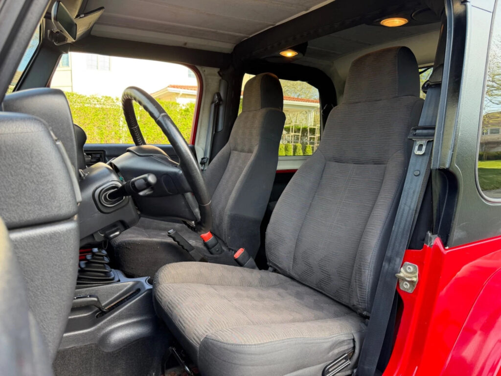 2003 Jeep Wrangler Freedom Edition TJ 5-Speed