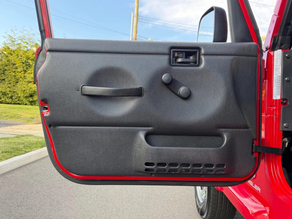 2003 Jeep Wrangler Freedom Edition TJ 5-Speed