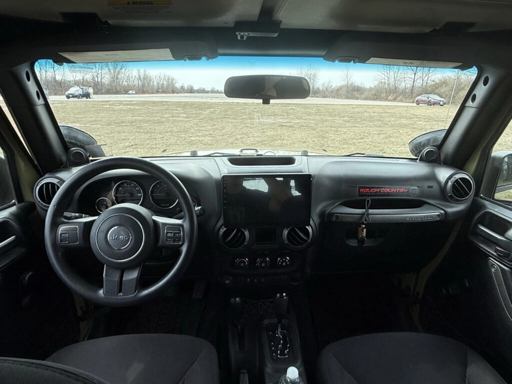 2013 Jeep Wrangler Sport