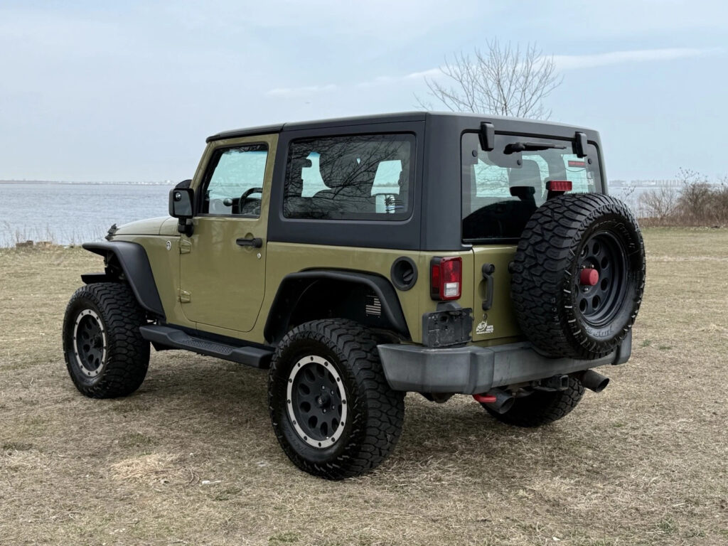 2013 Jeep Wrangler Sport