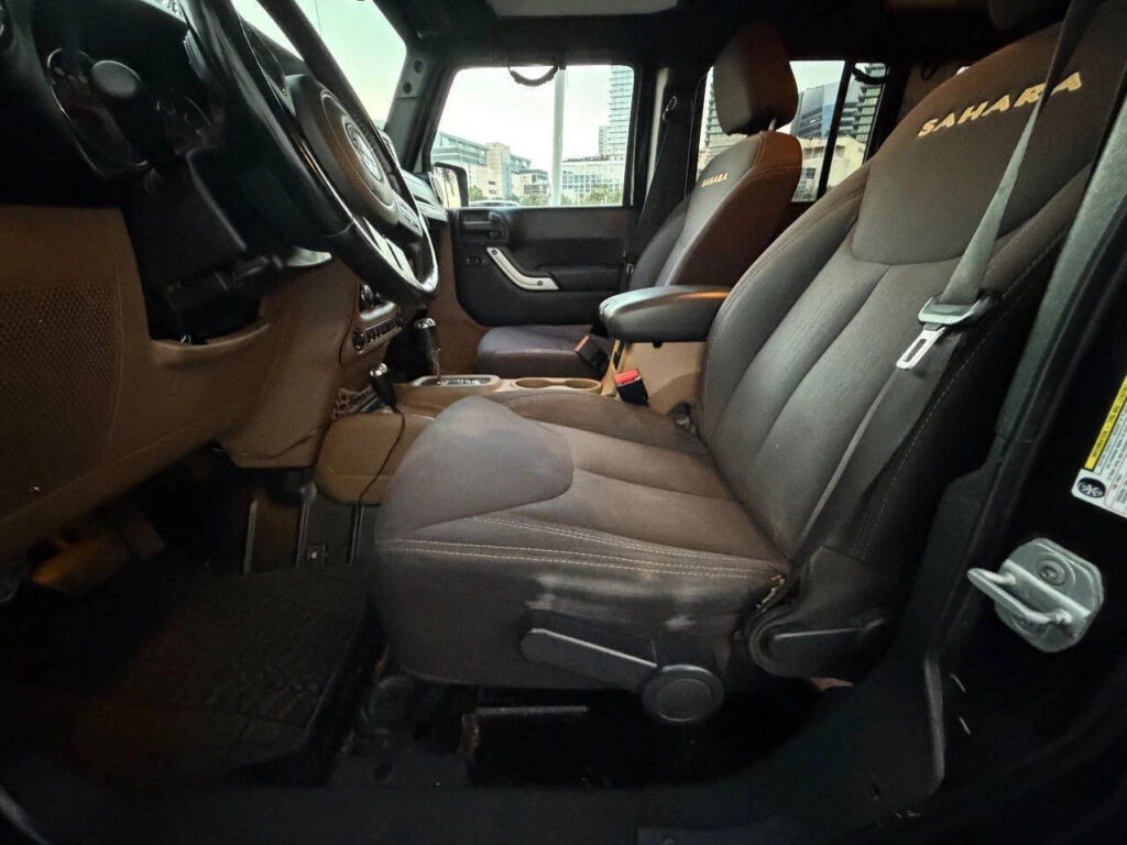 2013 Jeep Wrangler Unlimited Sahara 4×4 4dr SUV