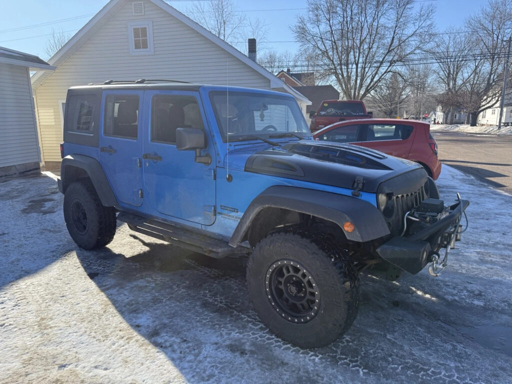 2015 Jeep Wrangler Sport