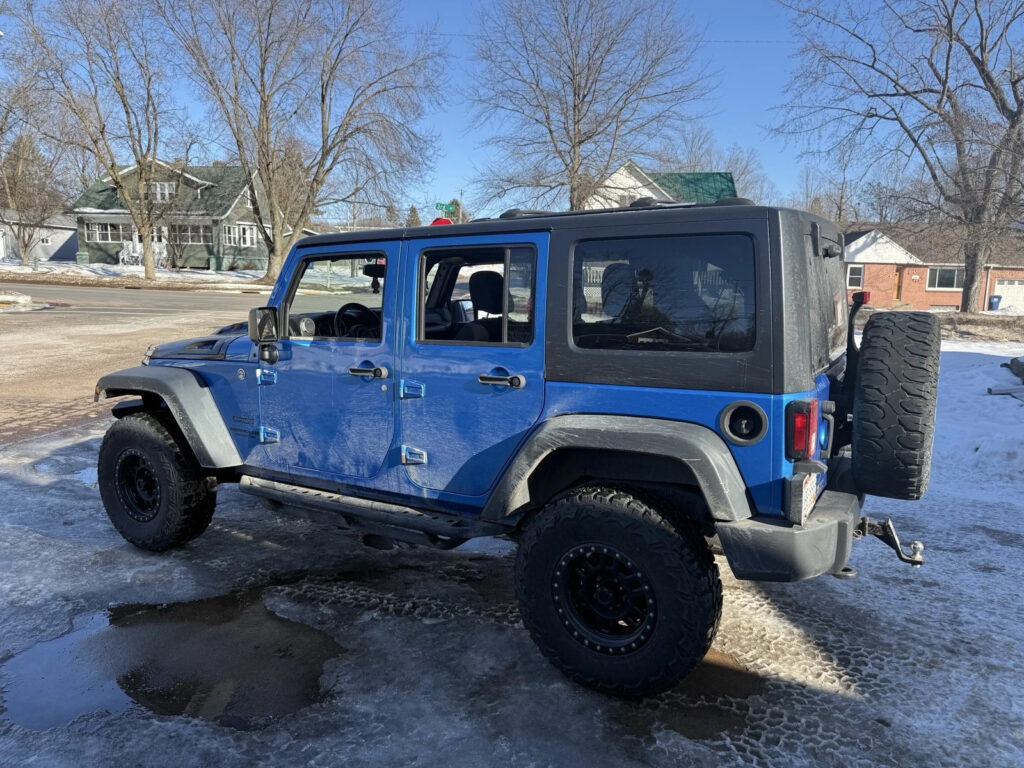 2015 Jeep Wrangler Sport