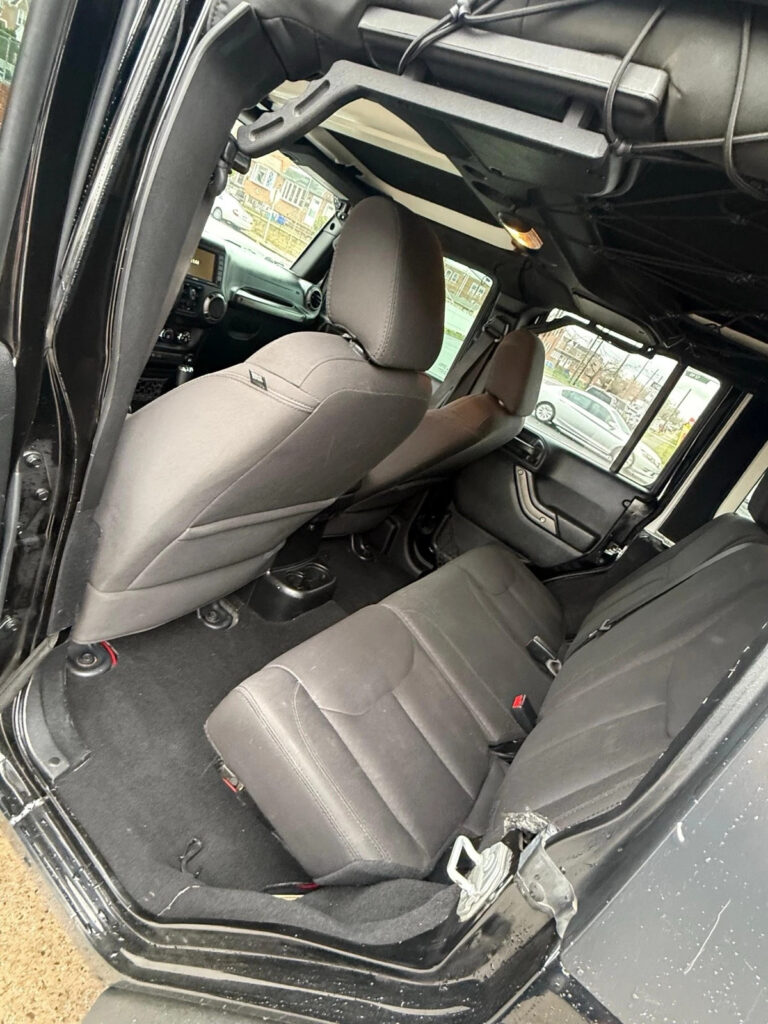 2017 Jeep Wrangler Sport