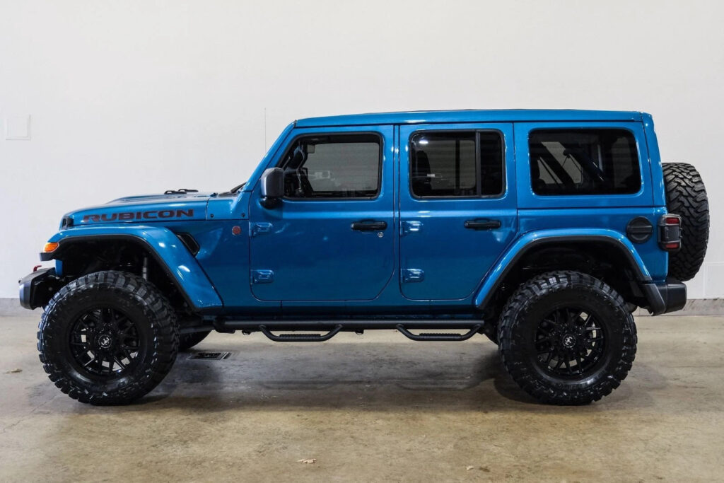 2020 Jeep Wrangler Unlimited Rubicon 4X4 Lifted, Skytop, 44K Miles