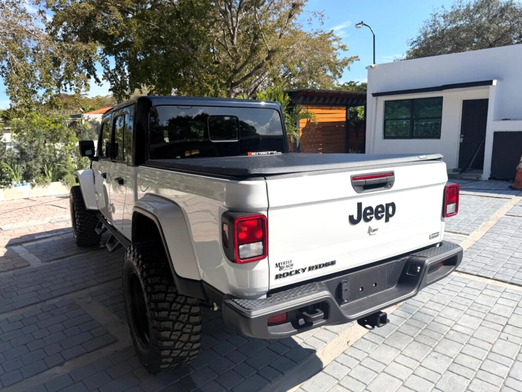 2022 Jeep Gladiator Rocky Ridge Package 4X4 Loaded!!