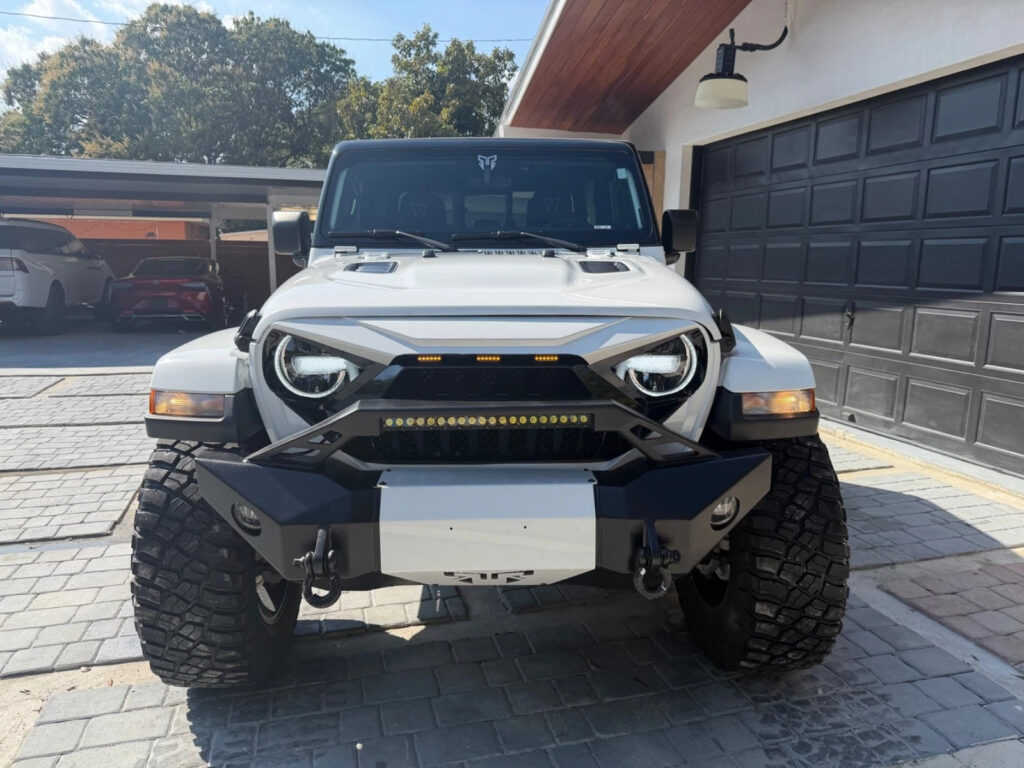 2022 Jeep Gladiator Rocky Ridge Package 4X4 Loaded!!