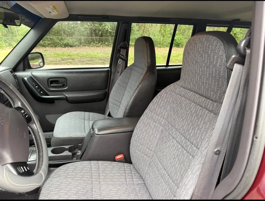 2001 Jeep Cherokee Sport