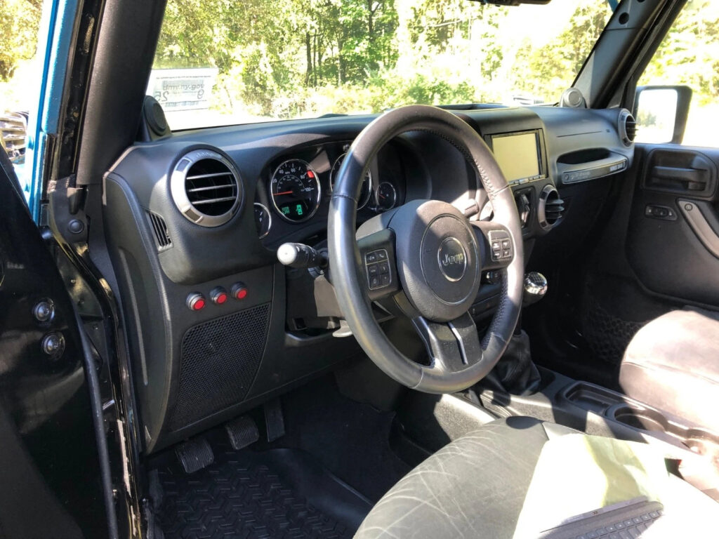 2014 Jeep Wrangler Sport