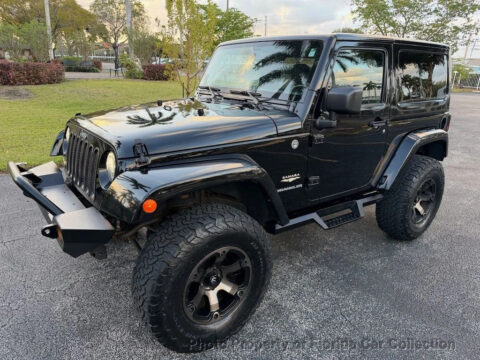 2015 Jeep Wrangler Sahara 4WD Hardtop Convertible na prodej