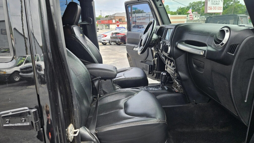 2015 Jeep Wrangler Sahara