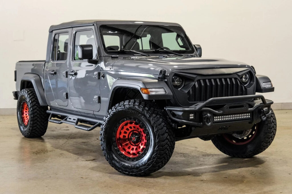 2021 Jeep Gladiator Sport 4×4,bumpers,led’s, Fuel,6 Speed, 39K Miles