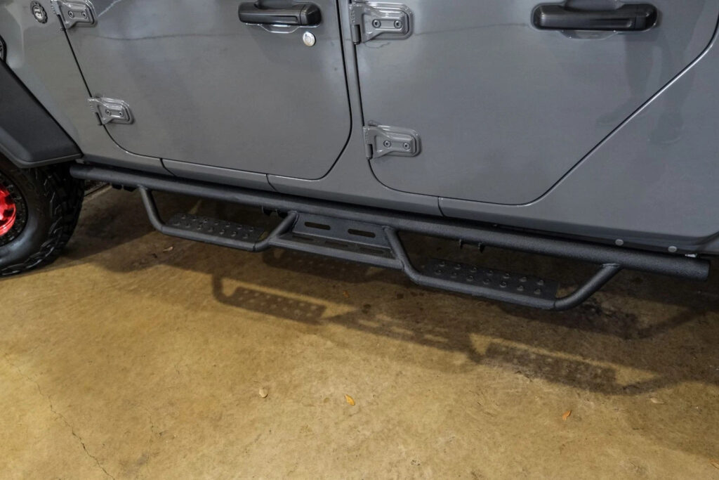 2021 Jeep Gladiator Sport 4×4,bumpers,led’s, Fuel,6 Speed, 39K Miles
