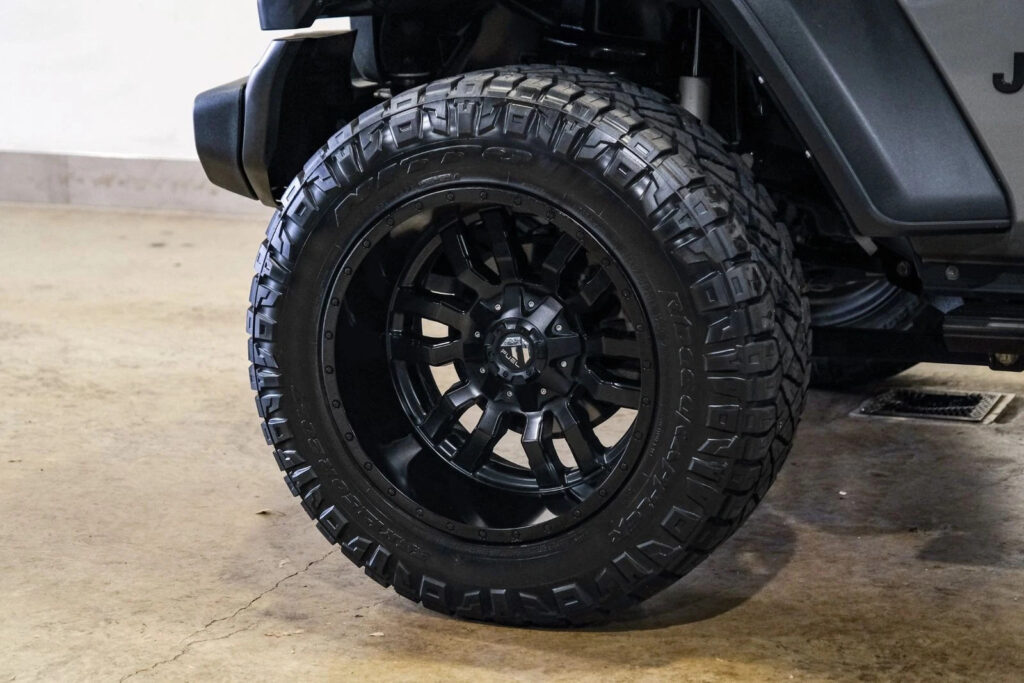 2021 Jeep Wrangler Unlimited Sport Altitude 4X4 Lifted, Fuel,only 38K